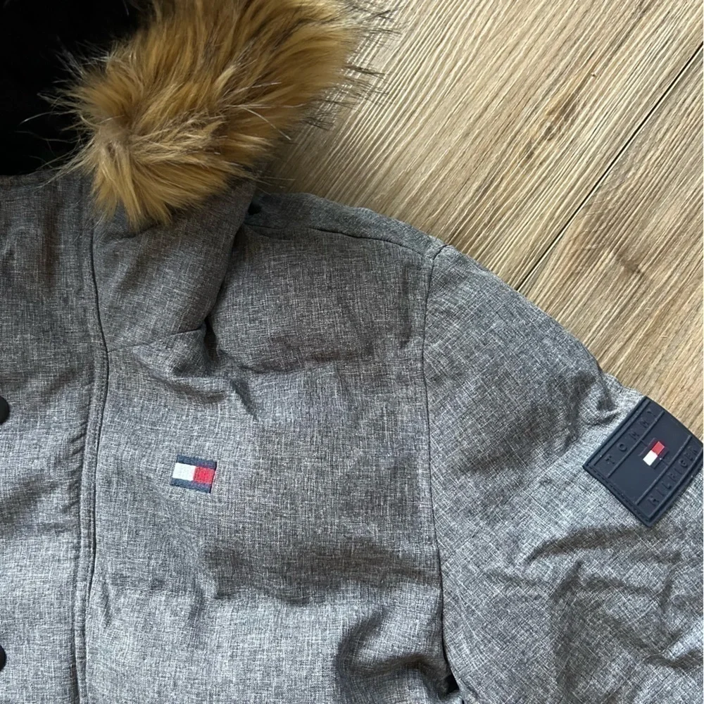 Tommy Hilfiger | Ultra Loft Down Hooded Coat in Grey Heather (S)